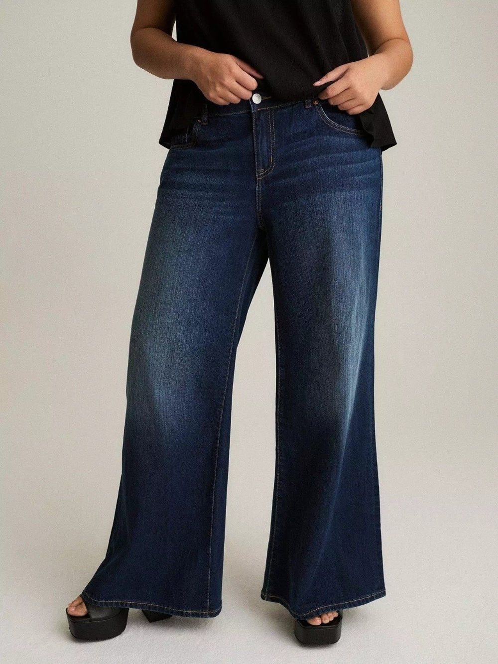 Torrid Festi Baggy Low-Rise Wide Leg Jeans | Size 14 Short - NWT